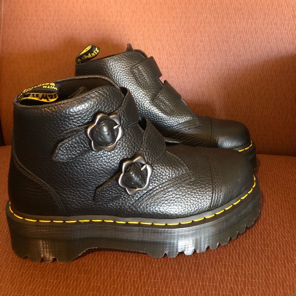 Dr Martens Devon Flower Leather Platform Boots